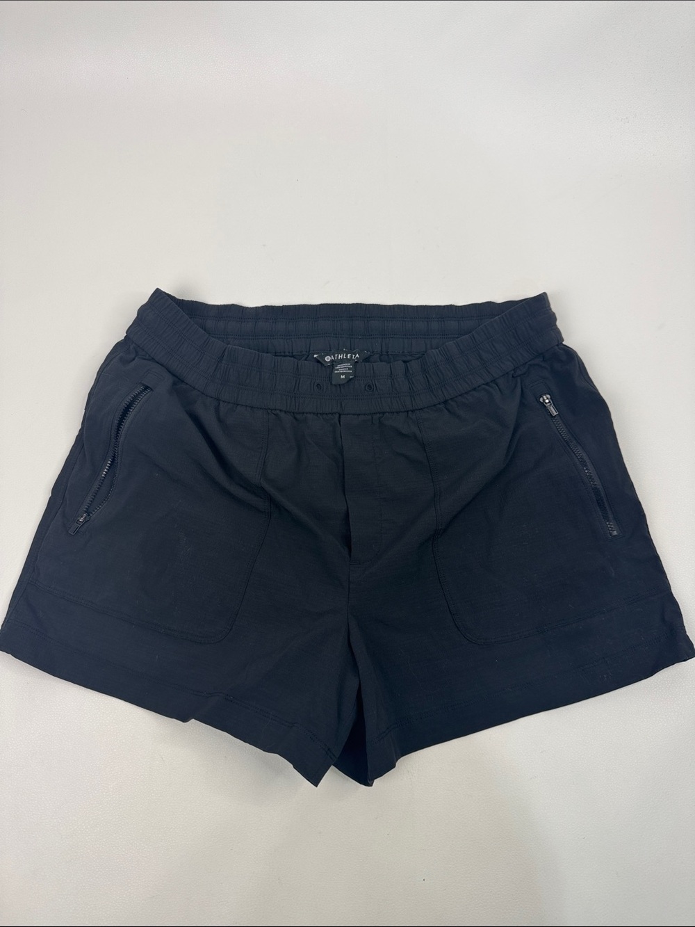 Athleta Black Elastic-Waist Athletic Shorts Size Medium Zip Shorts